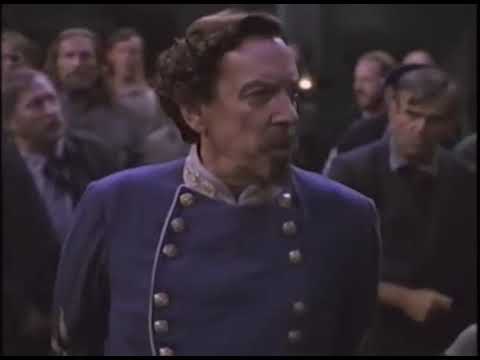 Donald Sutherland sings "The Bonnie Blue Flag"