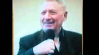 Robert Earl - Walk Hand in Hand with Me