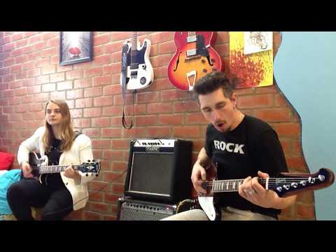 600V~66A "Woman With A Gun"