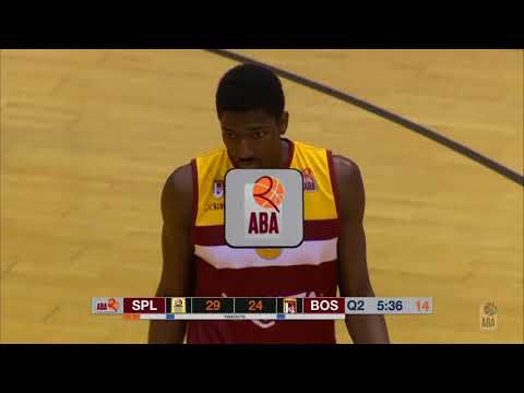 Walker elevates for a 2-handed dunk! (Split - Bosna Royal, 17.11.2017)