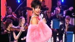 Shirley Bassey - Big Spender (2003 Live)