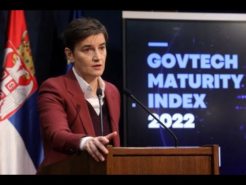 Брнабић: Насилно уклањање барикада био би напад на жене, децу, старије