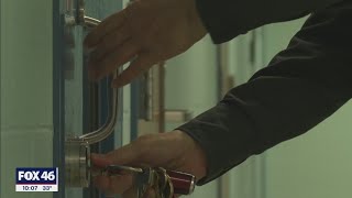 Charlotte's Uptown correctional facility fails state health inspection report
