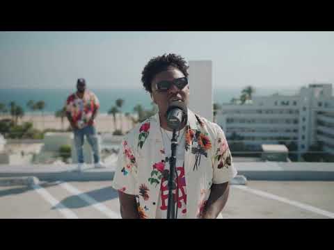 "Mil Ticket" by DUNGEONMUSIC x 1TakeOcho Live Performance on Flaverse