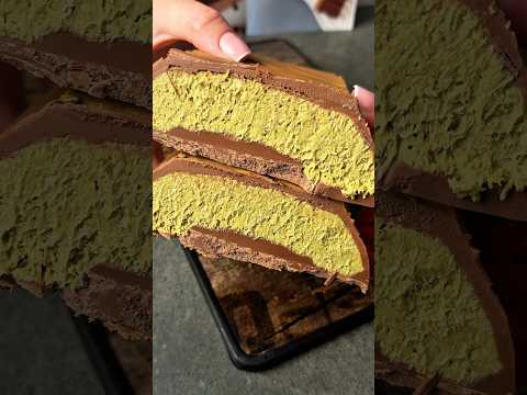 Dubai Chocolate ASMR 🍫 | Giant Thick Chocolate  🍫 #asmr #dubaichocolate #crunchyasmr