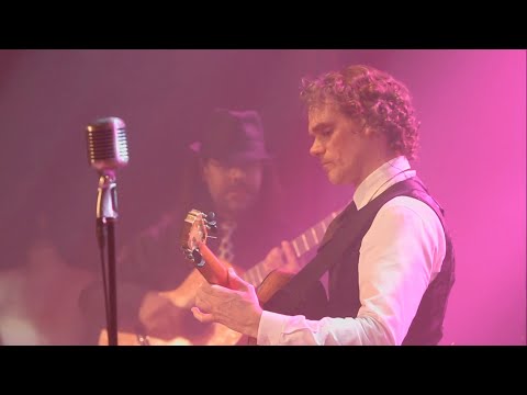 Jesse Cook | Medley: Havana, Rattle & Burn, That’s Right, Baghdad (Live At Bathurst Street Theatre)