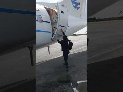 ATR 72-600 AIRCRAFT DOOR OPENING/ FLIGHT ATTENDANT LIFE/ FLY WITH IYETUNDE / CABIN CREW