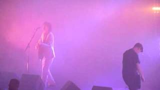 Carter USM Falling On A Bruise