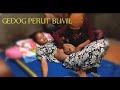 GEDOG PERUT IBU HAMIL Oleh DUKUN BERANAK Umur Kandungan 8 Bulan Hamil Besar
