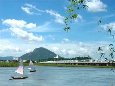 Thể hiện bởi Quang Thơm