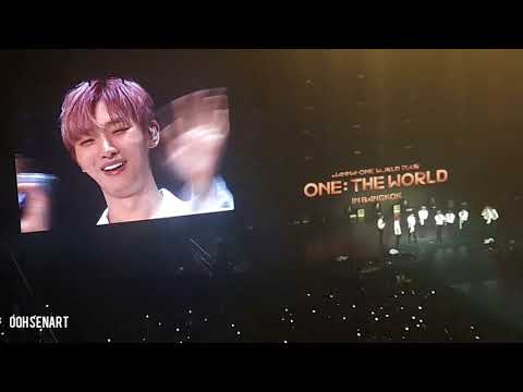 180805 WANNA ONE World Tour in BANGKOK - Taking
