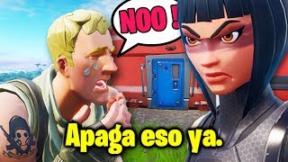 Mi hermana me regañó mientras jugaba Fortnite 😔