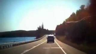 preview picture of video 'Drive through Algonquin Park in 80 seconds'