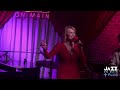 Juliet Ewing Brings Bossa Nova Vibes | “One Note Samba” Live