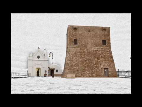 #IoResto: Il flashmob #ricordiamocrotone è stato un'invasione fotografica