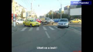 preview picture of video 'Accident - Bacău, 28.10.2011., ora 15:55 (1/2)'