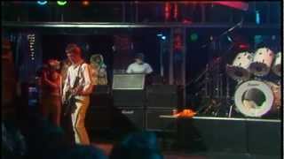 The Jam Live - Move On Up (HD)