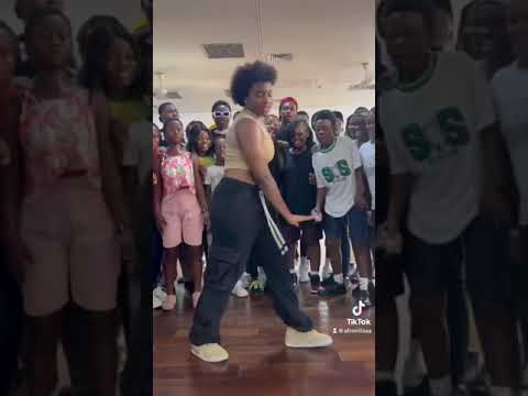 Therapist ft Mayorkun - Nack Remix Dance Video by Afronitaaa