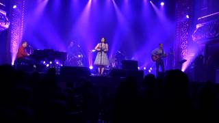 Jennifer Gasoi performs "How Does Pink Lemonade Get Pink?"