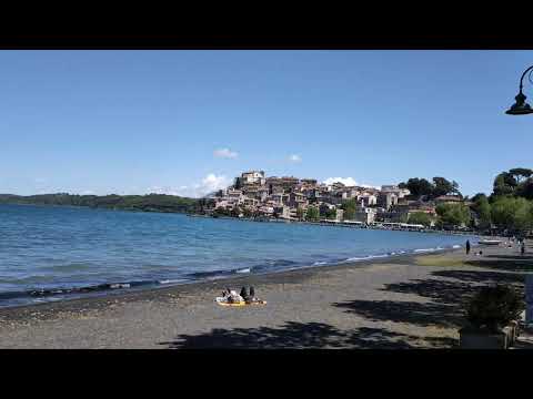 Il Lago d'autunno... sole, colori, senso di pace #anguillarasabazia #anguillara #bracciano
