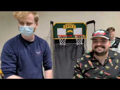 Flatty October 2022 Pop-a-Shot Bracket Crowd View