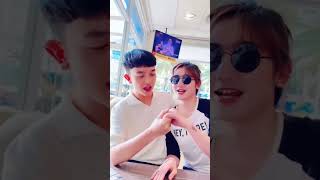 Download lagu REVI MARISKA RESMI SAMA BRONDONG mp3 Download lagu REVI MARISKA RESMI SAMA BRONDONG mp3