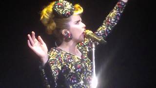 Let Your Love Walk In - Paloma Faith (LIVE @ O2 ARENA 7/6/13)