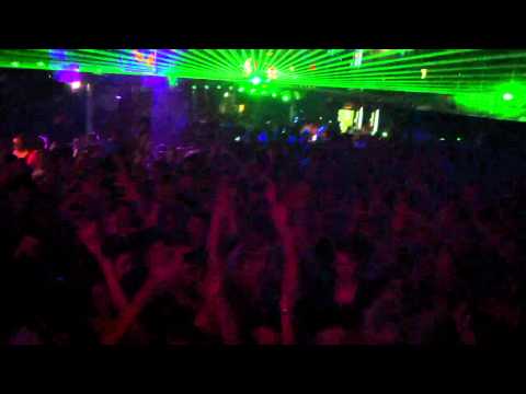 Hardwell - Zero76 (Milan).MOV