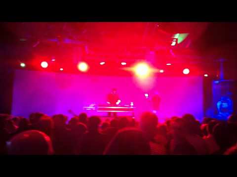Brodinski plays Gesaffelstein - Viol @ Bromance Tour 2013 @ Crystall Hall