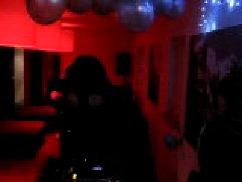 Lewis Ferrier & Mavis Acquah At TheLounge Berwang