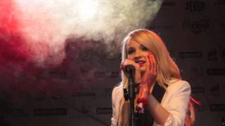 Kim Petras - Money Got Her Hot