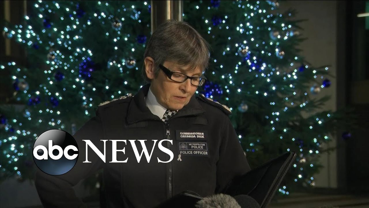 At least 2 people killed, 3 wounded in terror attack on London Bridge