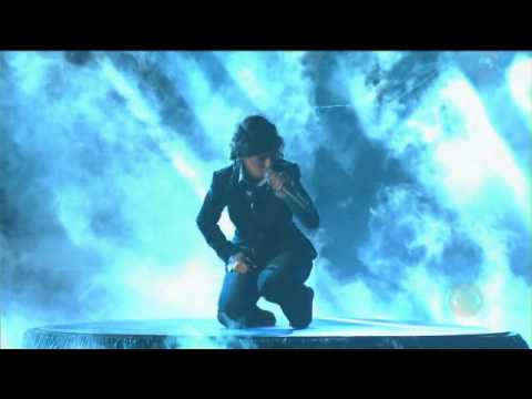 download lagu mp3 mp4 Christina Aguilera Beautiful Performance, download lagu Christina Aguilera Beautiful Performance gratis, unduh video klip Christina Aguilera Beautiful Performance