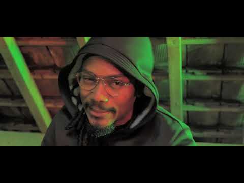 FLEURI BOZZ "LA SOLITUDE" (VIDEO OFFICIEL)