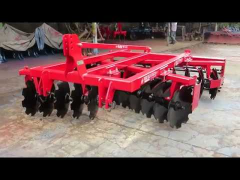 Tandem disc harrow for orchard