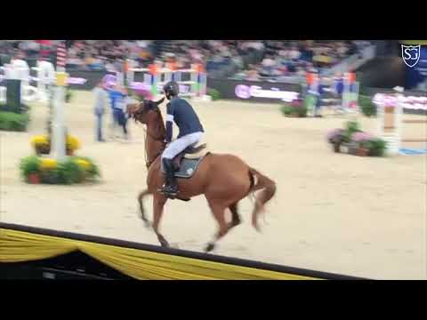 Stuttgart German Masters - 2nd place with Victorio des Frotards in a 155 cm class