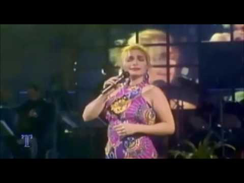 ''SOLA CON MI SOLEDAD''  Marisela.
