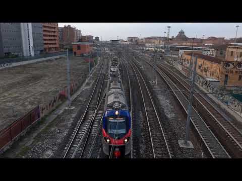 ETR 104 POP in transito a Bologna