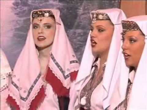 Tramošnjanke KUD Mladost -Krajiškinja - Oj djevojko / postavio ZUKS "Petar Kočić" Bač .wmv