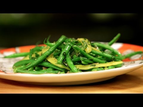 Green Bean Salad with Shallot Mint Vinaigrette Recipe - Tapas 5 - CookingWithAlia - Episode 266