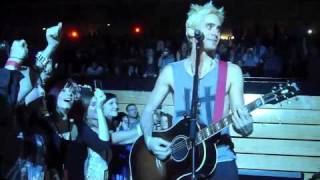 30 Seconds To Mars - Alibi Acoustic @ Brighton Centre 29-11-&#39;10