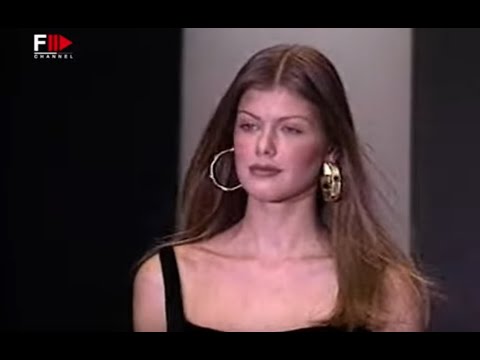 SALVATORE FERRAGAMO Fall 1993 Milan - Fashion Channel