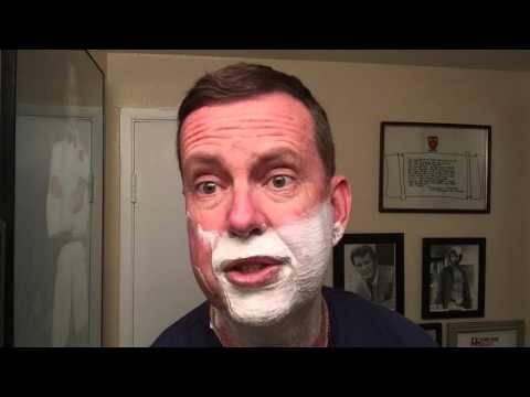 Gillette Trac II Deluxe razor from the 1970's. First use, and review.