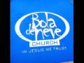 Bola De Neve Church Andando Na Ãgua