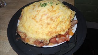 5lb Omelette Challenge Cardiff's HIGH PROTEIN "Mega Deck" Breakfast!!