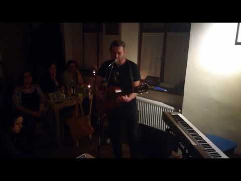 Comar in the Cube - Hořící - Comar in the Cube