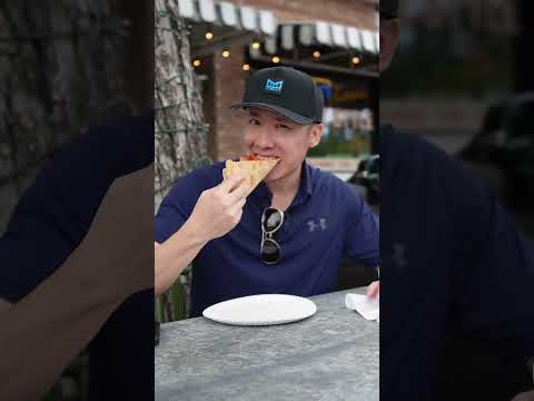 Pizza Homeslice superestimada em Austin #austin #pizza #food