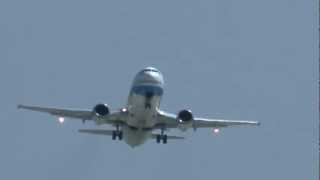 preview picture of video 'Boeing 737-4Q8 (B734) - Enter Air (SP-ENA)'