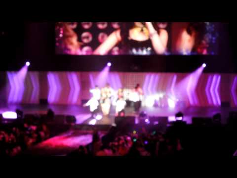 120520 SMTOWN LIVE 2012 ANAHEIM - SNSD TaeTiSeo - Twinkle