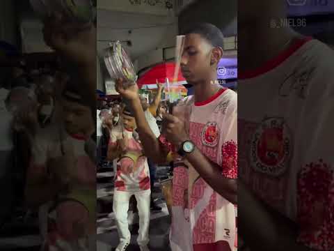 Desenho de Tamborim Viradouro 2026